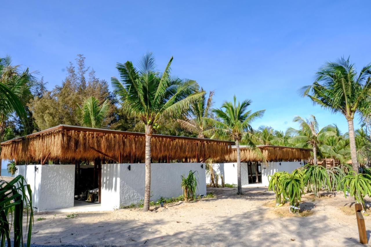 Hola Beach - Beach Club & Eco Glamping Resort 嘎那角 外观 照片