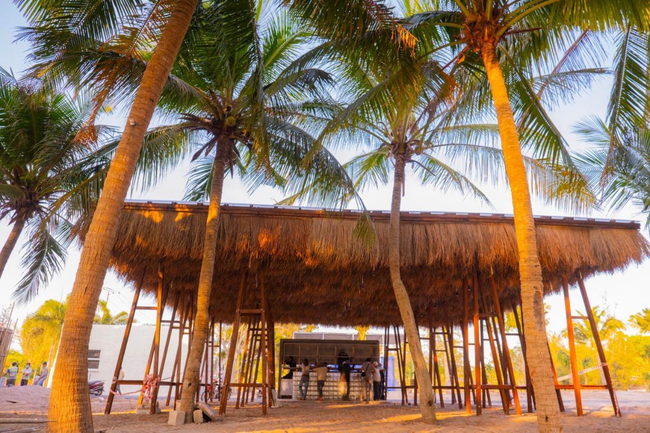 Hola Beach - Beach Club & Eco Glamping Resort 嘎那角 外观 照片